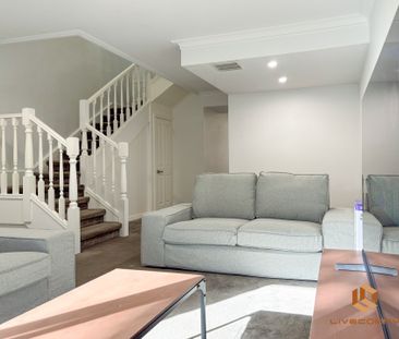 Adelaide CBD - Photo 2