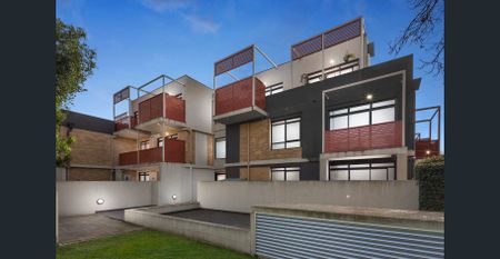 Style and Substance in Elsternwick - Photo 3