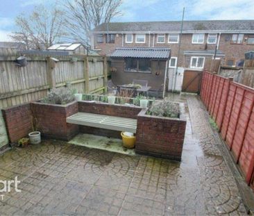 2 bedroom terraced house to rent - Photo 1