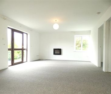 2 bedroom bungalow to rent - Photo 2