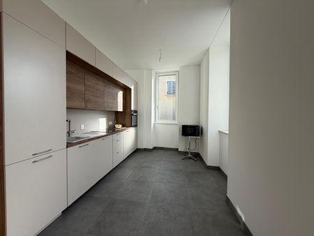 PIERRELATTE : Appartement 3 pièce(s) 94 m2 avec balcon - Photo 5