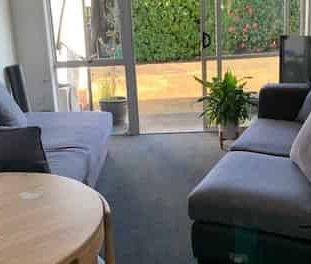 Private Location In Ascot - Photo 1