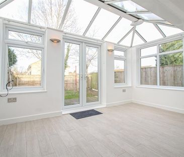 5 Bedroom House - Semi-Detached - Photo 3