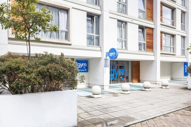 Clapham Road, London, SW9 - Photo 1