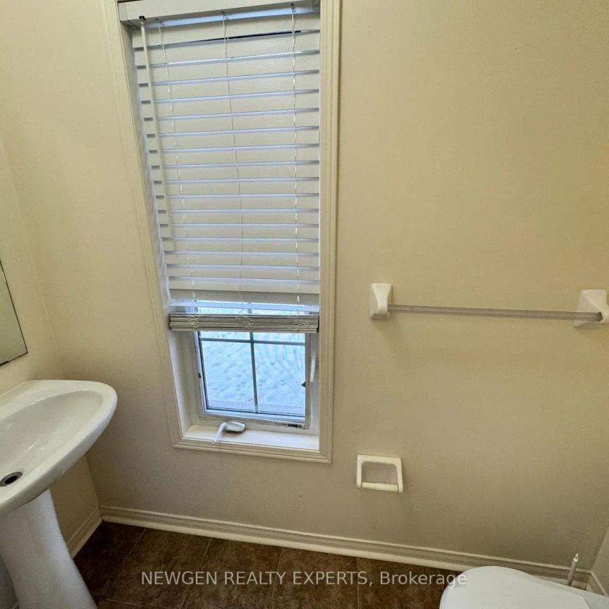 594 COURTNEY VALLEY ROAD - Photo 1