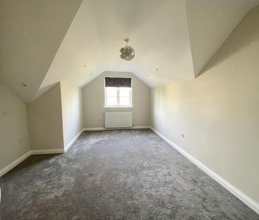 4 bedroom detached house to rent - Photo 5