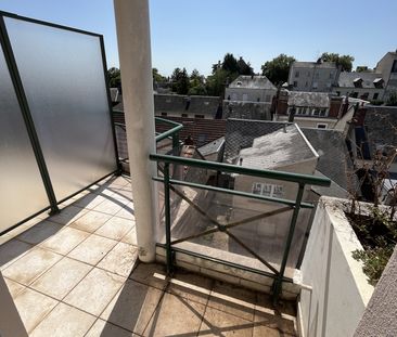 BOURGES - Quartier Marronniers -T4 avec terrasse, balcon, garage, p... - Photo 3