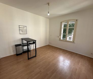 Location Appartement 1 pièce 24m² STRASBOURG 67000 - Photo 1