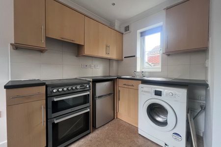 London Road - Photo 4