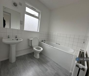 2 bedroom maisonette to rent - Photo 5