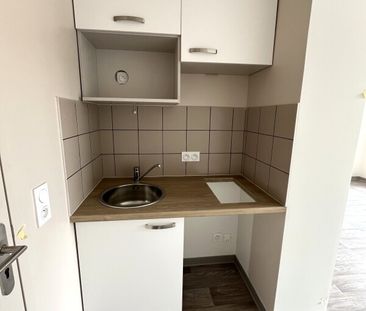 Location Appartement 1 pièce 24m² FRANQUEVILLE ST PIERRE 76520 - Photo 4