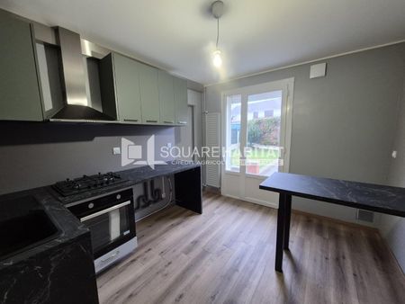 Location Maison 4 pièces 89m² SALLAUMINES 62430 - Photo 4