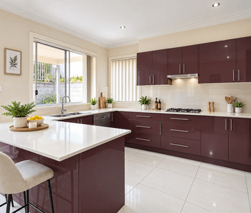 Spacious 5-Bedroom Duplex Home with Multiple Indoor Living and Larg... - Photo 5