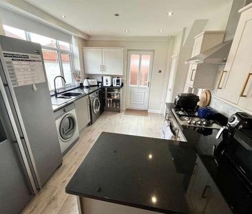 Alder Hill Grove, Leeds, LS7 - Photo 6