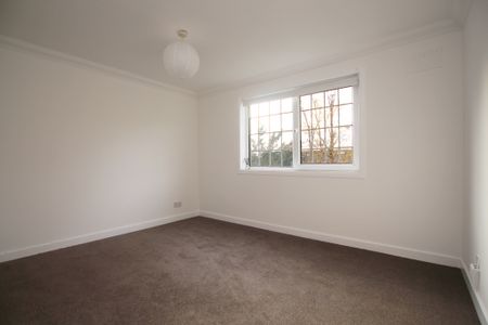 Craighaw Street, Faifley, West Dunbartonshire - Photo 3