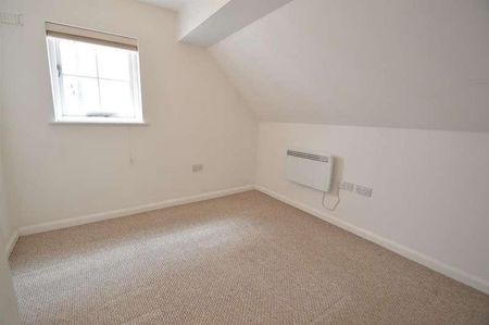 Broom Hill, Halstead, CO9 - Photo 3