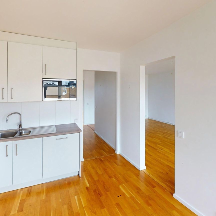 Västra Åsgatan 17 - Photo 1