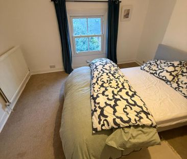2 bedroom house share to rent - Photo 2