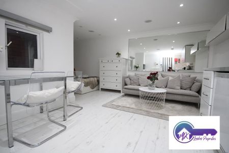 1 Bedroom Studio To Rent - Photo 3