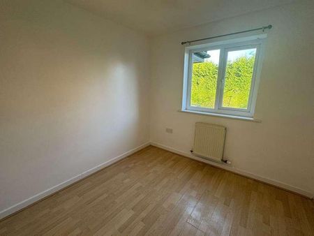 Apt, Belvedere Square, Manchester, M22 - Photo 2