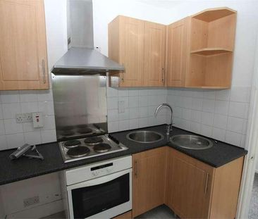 Carlyon Road, St Austell, PL25 - Photo 3