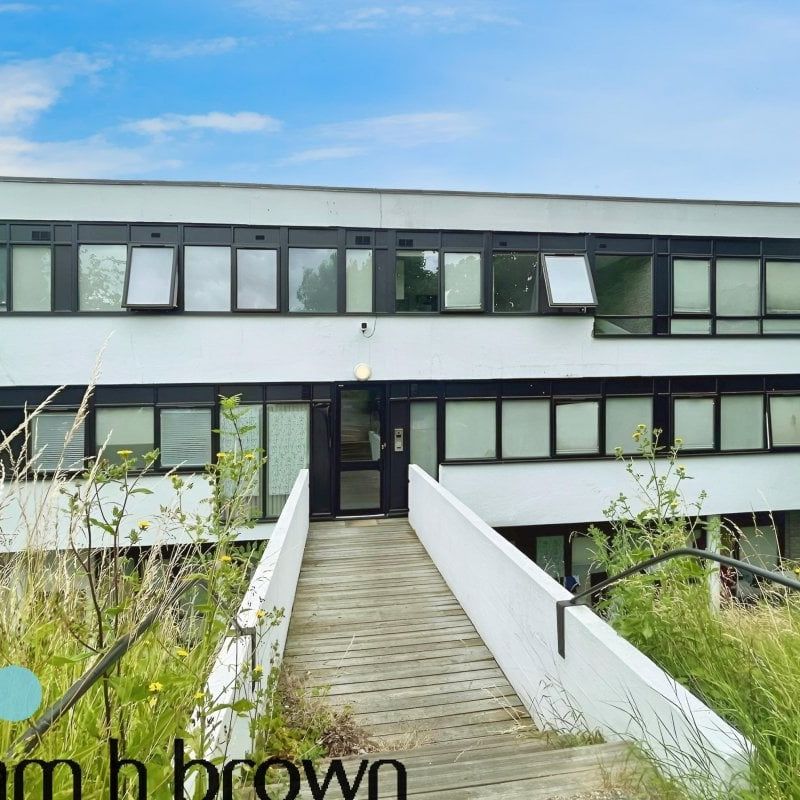 Whitehall Road, Colchester - Photo 2