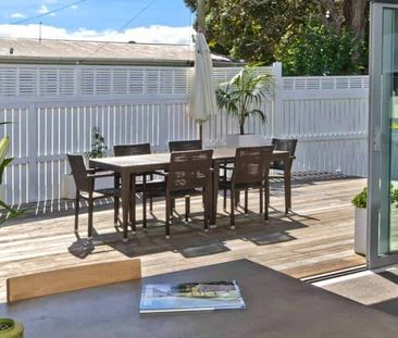 Stylish, Modern Living in a Prime Central Location - Photo 4