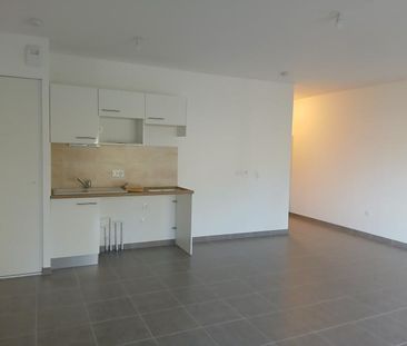 SANS FRAIS D'AGENGE - GRAND STUDIO 41 M2 - LA ROCHELLE - Photo 3