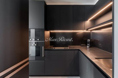 Exclusiva vivienda de diseño en Plaza de Sant Just - Photo 2