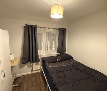 Room in a Shared House, Southglade Road, NG5 - Photo 1