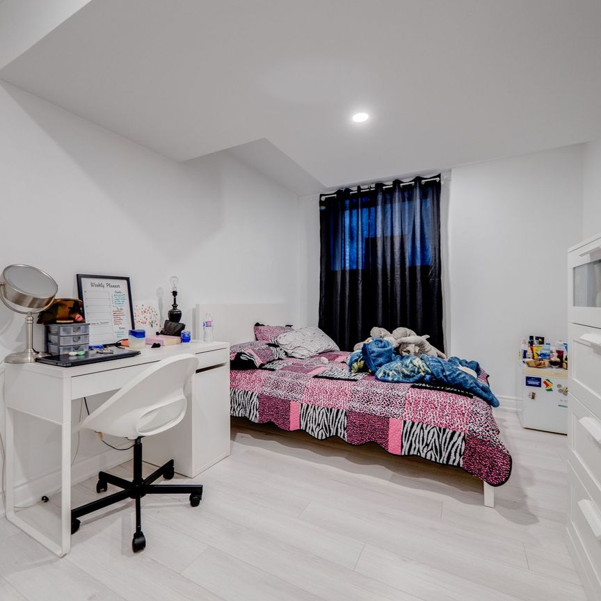 For Lease - 11 Burcombe Cross Unit# BSMT, Guelph, Ontario - Photo 1