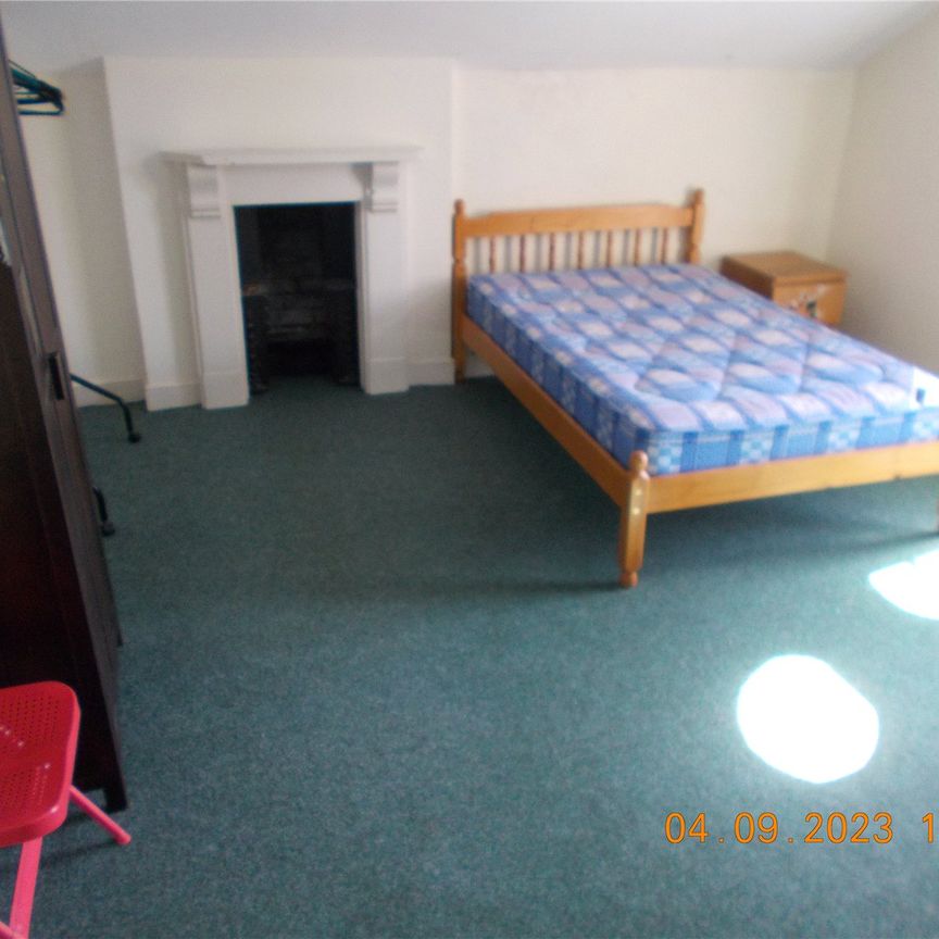 Student Properties to Let - Photo 1