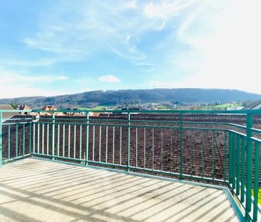 "Einzigartige Maisonettewohnung mit grosser Terrasse per sofort zu ... - Photo 2