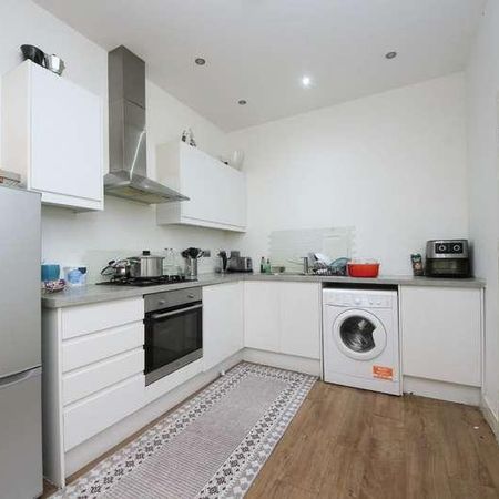 Allison Road, W3 - Photo 4