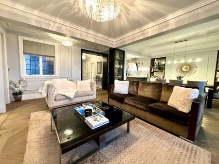 4 Bed Flat, Chiltern Court, NW1 - Photo 2