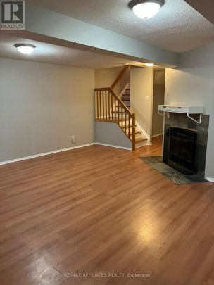 61 RUETER STREET - Photo 1