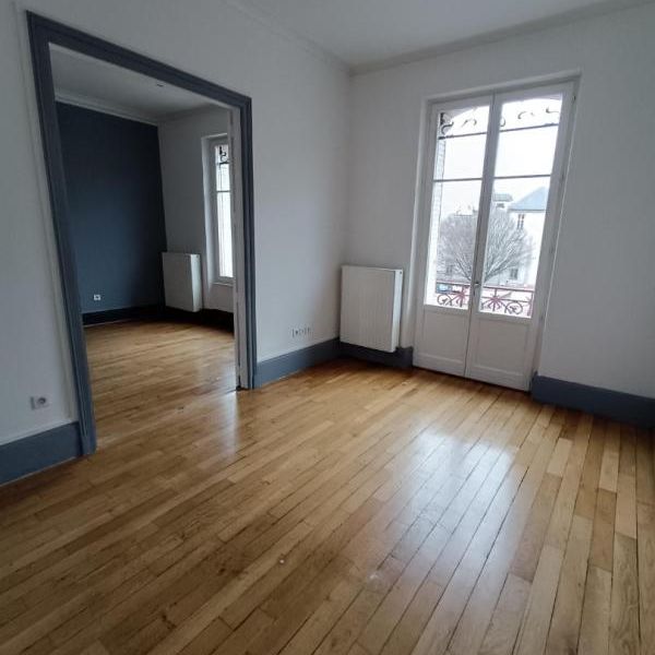 MAISON 8 pièce(s) - 211m² - Photo 1