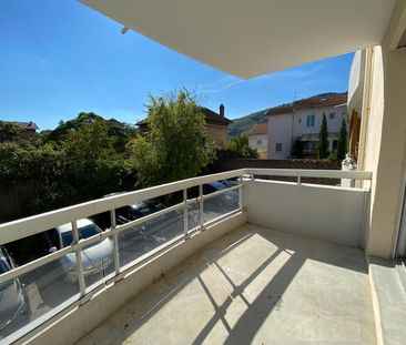 Location Appartement 2 pièces 49m² TOURNON SUR RHONE 07300 - Photo 5