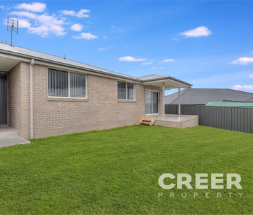 22a Birch Grove, Aberglasslyn - Photo 2