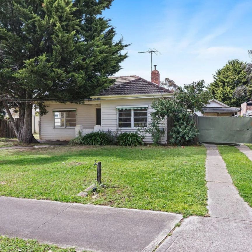 Comfort, Convenience & an Exceptional Backyard - Photo 1