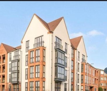 1 bedroom in a flat share to rent - Photo 6