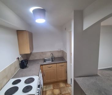 1 Bed Flat, Green Leigh, B23 - Photo 5