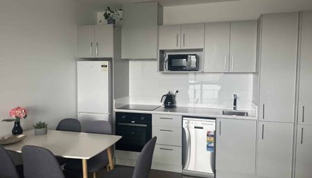 Easy care apartment - Photo 3