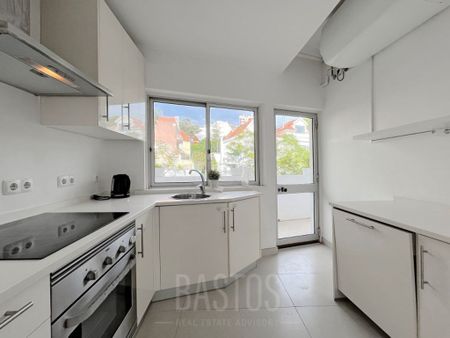 2 room luxury Apartment for rent in Monte Estoril, Cascais e Estoril, Cascais, Lisbon - Photo 2