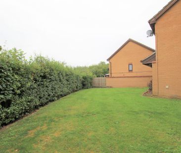 2 bedroom terraced house to rent - Photo 6