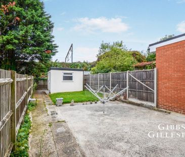 2 bedroom flat to rent - Photo 3