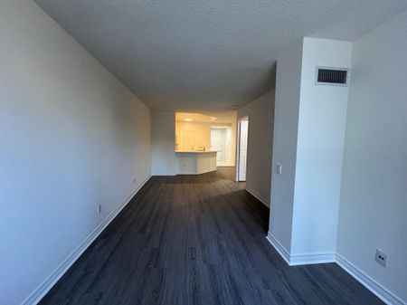 For Lease - 152 St. Patrick Street Unit# 610, Toronto, Ontario - Photo 3