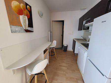 Location Appartement 2 pièces 32m² - Photo 3