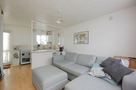 1 bedroom end of terrace house to rent - Photo 2