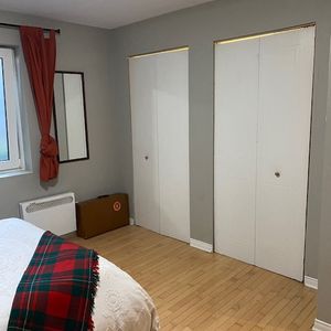 Plateau - Superbe Condo 3 1/2 Meublé - Photo 2